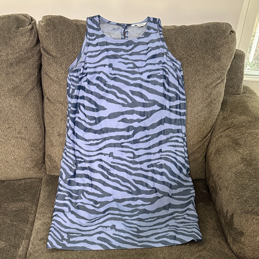 Tommy Bahama Gray Patterned Top